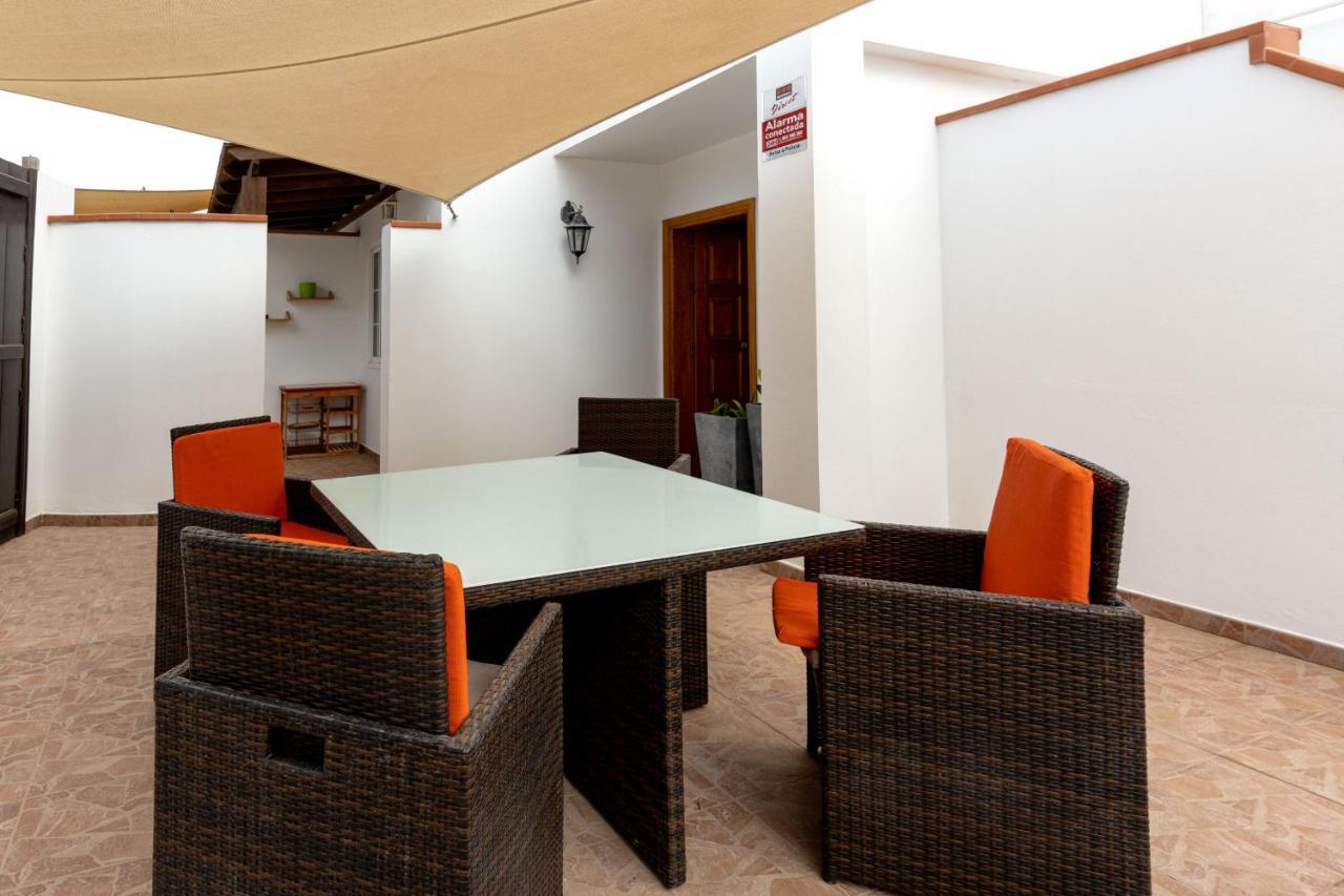 Villa Marina II Beachfront Corralejo By Holidays Home Luaran gambar