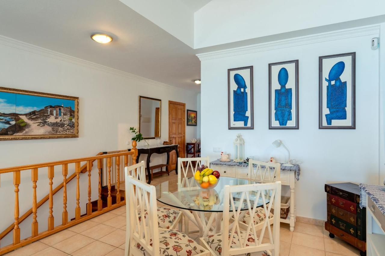 Villa Marina II Beachfront Corralejo By Holidays Home Luaran gambar